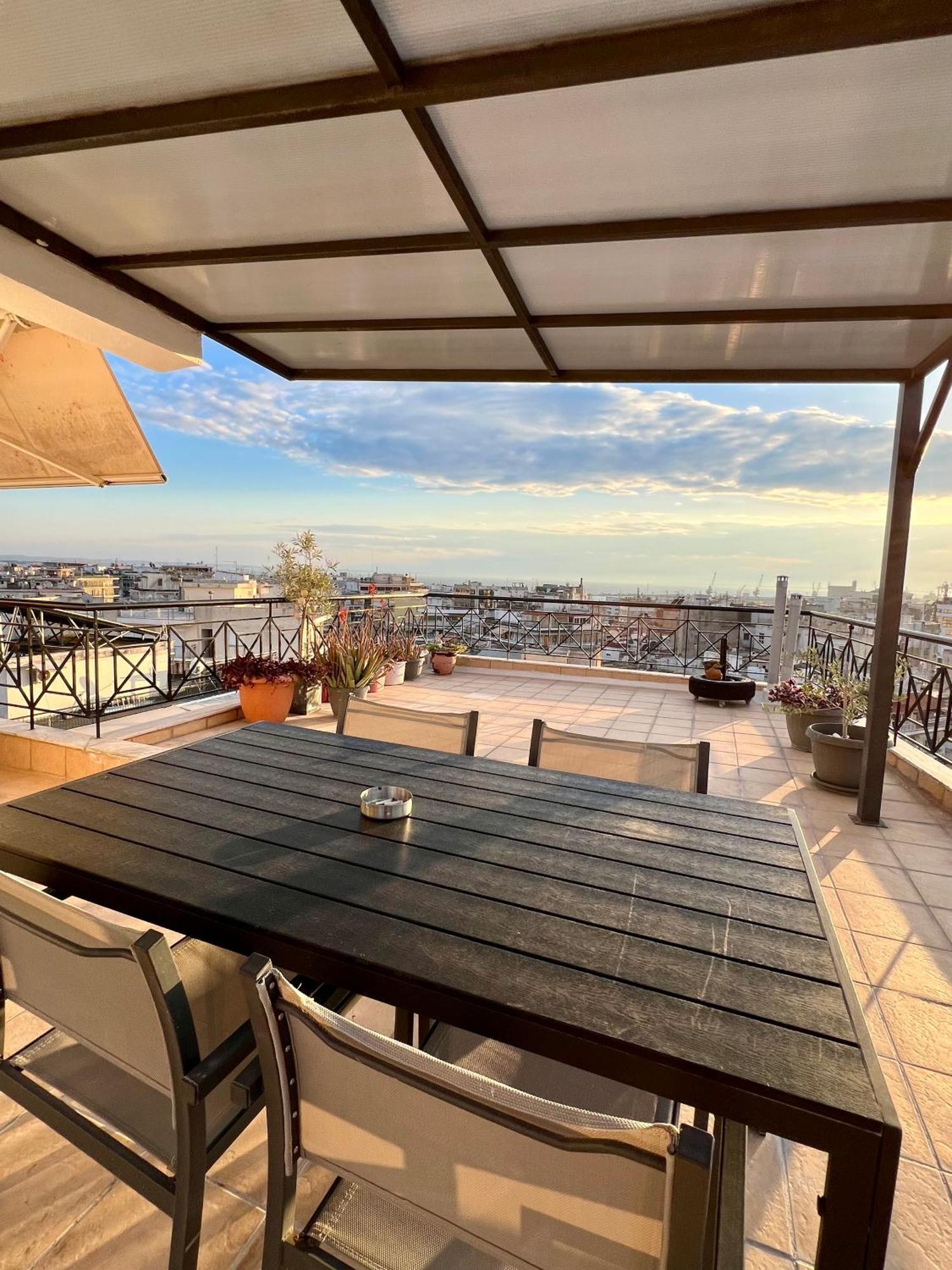 180° Rooftop View Thessaloníki Eksteriør bilde